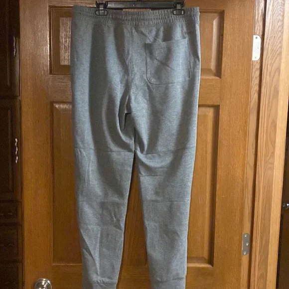 Brand new Spyder joggers! - Picture 5 of 8